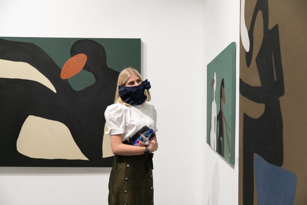 10 Reasons to visit the Investec Cape Town Art Fair 2 Lady at the Cape Town Art Fair