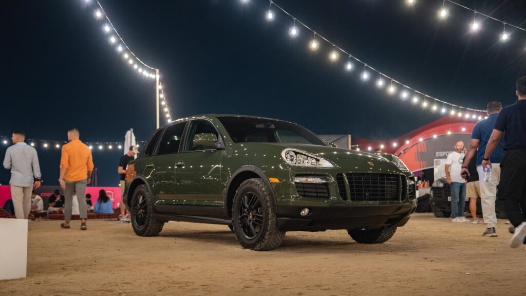Porsche Debut in Dubai: 2 Generations One Heritage 2 Porsche