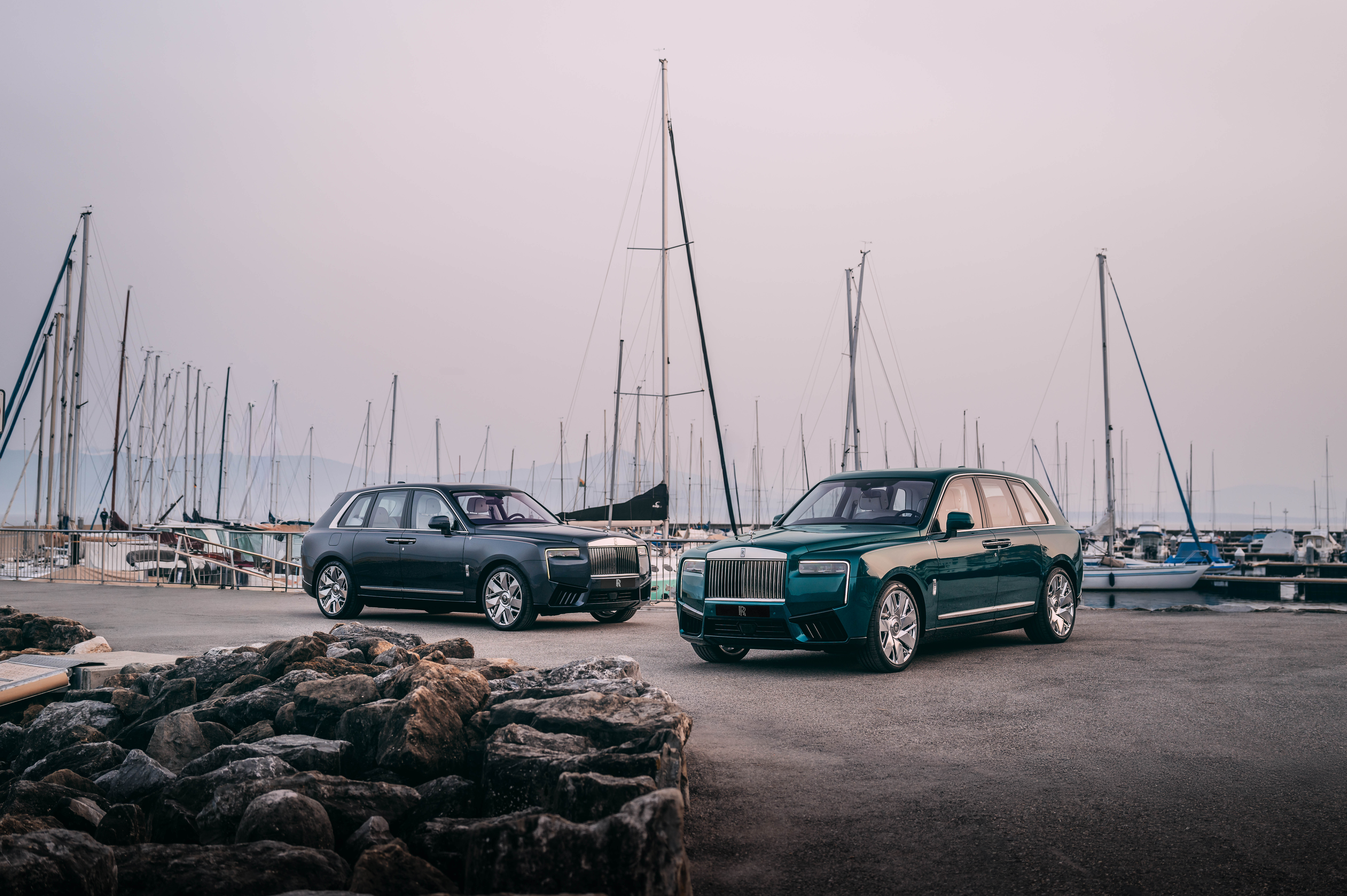 Rolls-Royce Cullinan Yachting models parked on pier