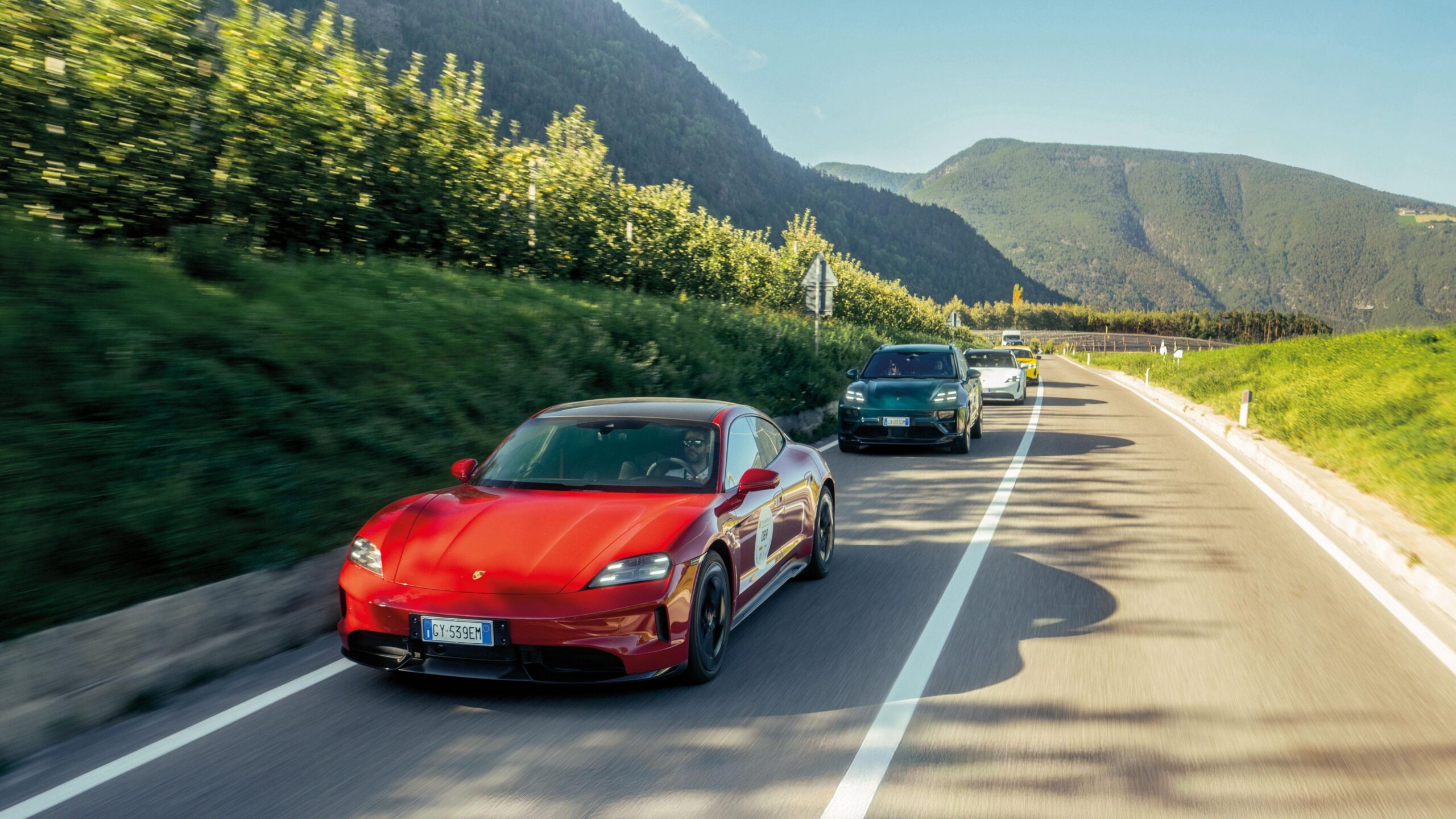 Porsche Taycan models and Macan Turbo, Registro Italiano E-motion, 2025, Porsche AG