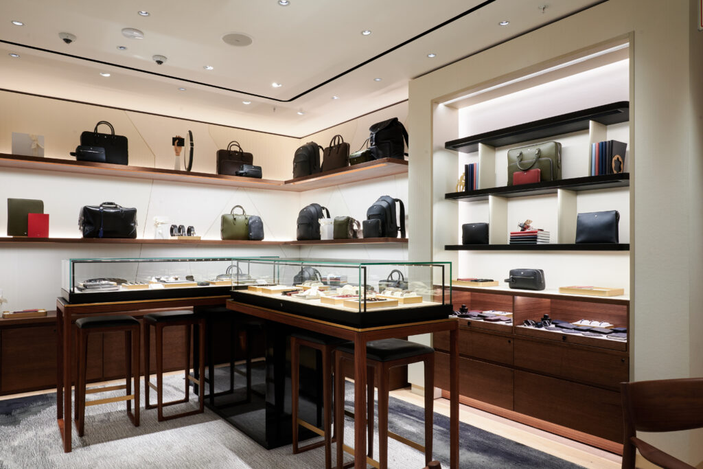 Montblanc’s Cape Town Boutique Makes the Case for Writing by Hand 3 Interior of the reopened Montblanc boutique at the V&A Waterfront in Cape Town, with Marco’s Desk at its centre
